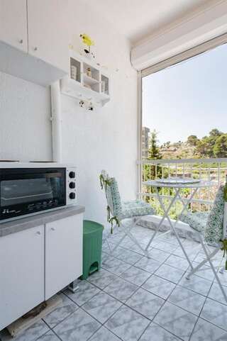 Апартаменты Studio Apartment Irena Сутоморе Апартаменты-студио с видом на море-28